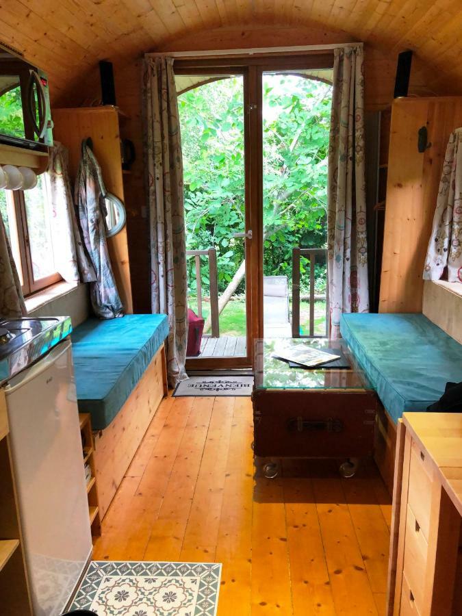 Millygite Chalet-On-Wheels By The River Exterior foto