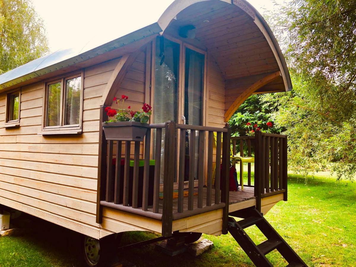 Millygite Chalet-On-Wheels By The River Exterior foto